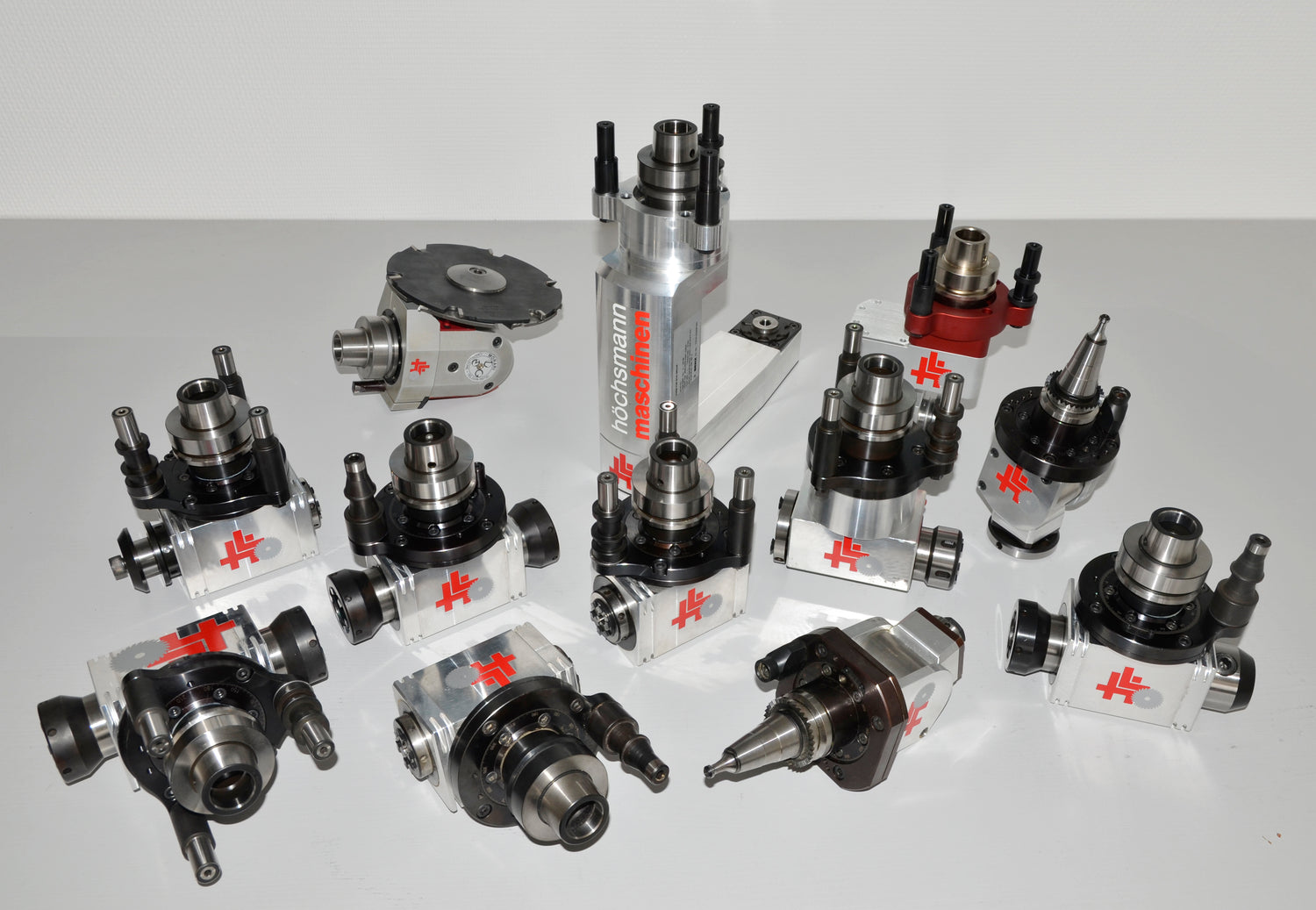 CNC Werkzeuge und Aggregate