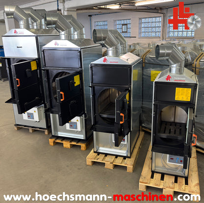 Fabbri F28CV, F55CV, F85Cv und F120CV (von rechts nach links) Warmluftöfen nebeneinander mit geöffneten Türen im Lager bei höchsmann maschinen GmbH in Langen