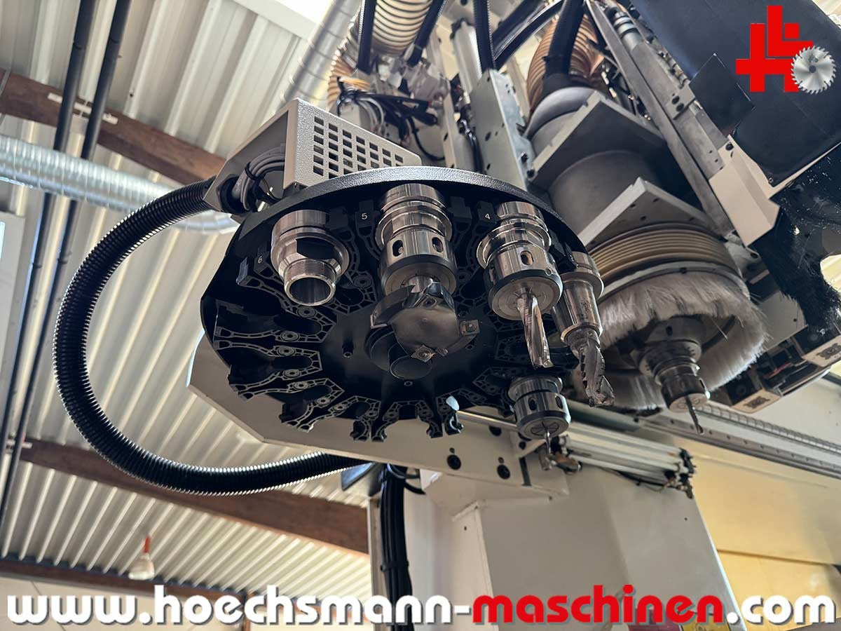 SCM Record 121 S 3-Achs-CNC Bearbeitungszentrum