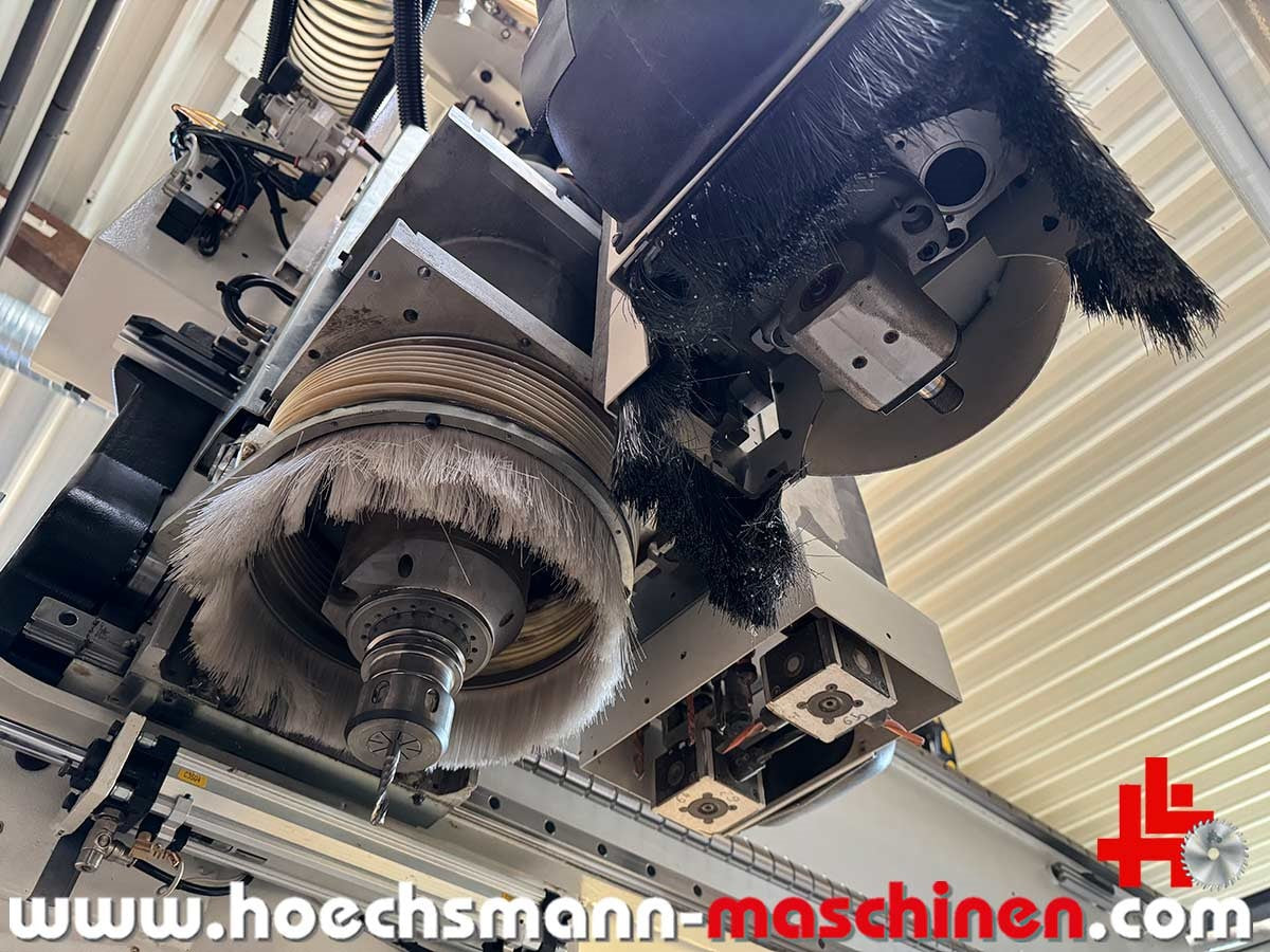 SCM Record 121 S 3-Achs-CNC Bearbeitungszentrum